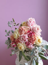 Load image into Gallery viewer, Florists Choice Bunch