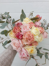 Load image into Gallery viewer, Pastel Bunch