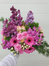 Load image into Gallery viewer, Florists Choice Bunch