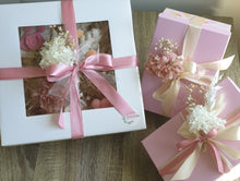 Load image into Gallery viewer, Present Toppers