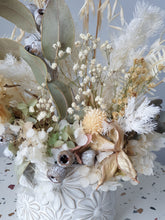 Load image into Gallery viewer, Daisy