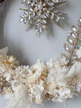 Load image into Gallery viewer, Christmas Wreath - Luxe Gold