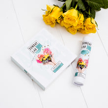 Load image into Gallery viewer, Adore You Floral Bath Soak